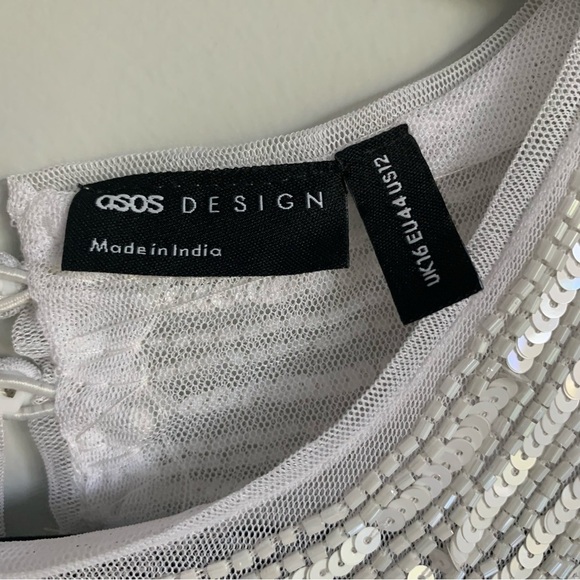 ASOS DESIGN sequin top with geo pattern in white - Picture 2 of 8